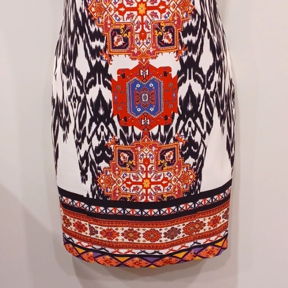 Single Girl Graphic Print Crew Neck Sheath Dress- Sz. XS - Picture 3 of 8